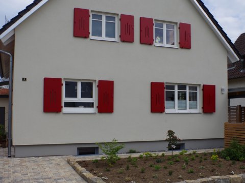 Schmid_Bau Einfamilienhaus Sanierung Erdarbeiten Kanalarbeiten Beton Abdichtung Pflasterarbeiten Natursteine Außentreppe Kellerabgang Rückstausicherung