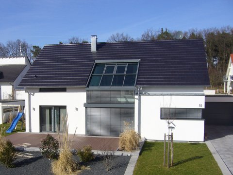 Aussenanlagen Stützmauer Einfriedung Pflasterarbeiten Stelen Naturstein Granit