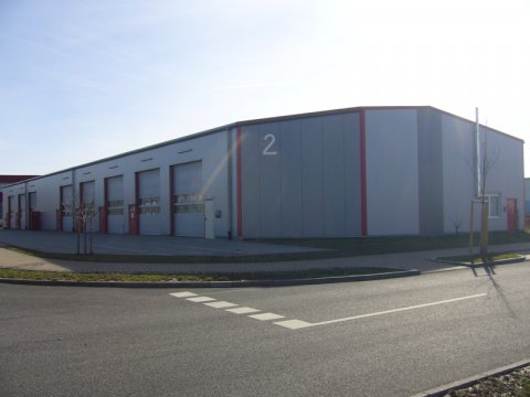 Schmid Bau Handwerkerhof Langwiesen Aussenanlagen Entwässerung Beton Fundament Bewehrung Pflasterarbeiten