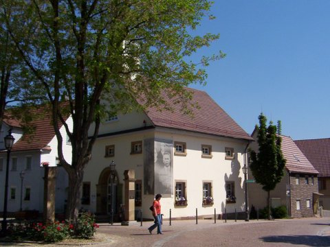 Schmid_Bau Theodor Heuss Museum Brackenheim Abbruch Mauerarbeiten