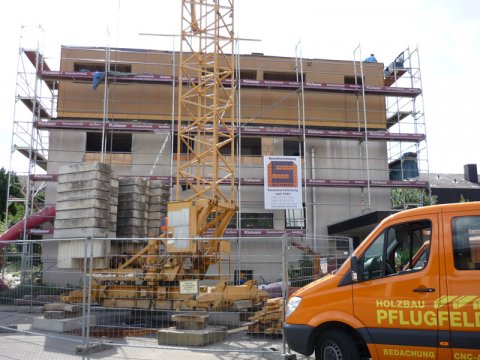 Schmid_Bau_Einfamilienwohnhaus_Nordheim_Aussenansicht Kamin Mauerarbeiten Beton 